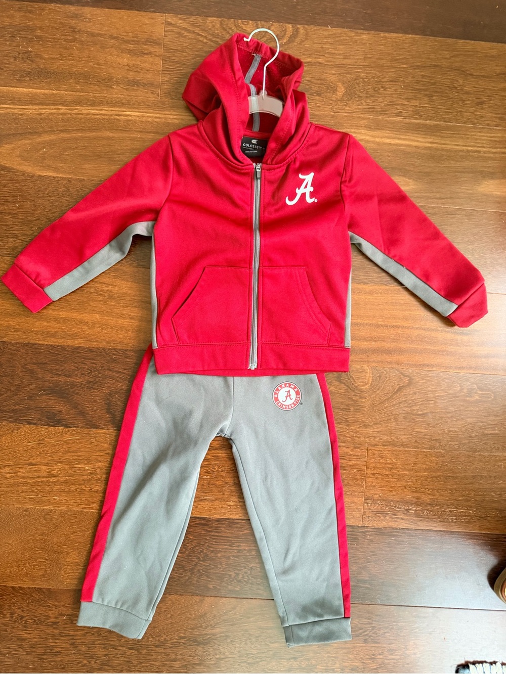 Colosseum Kids Red & Gray Hooded Jogger Set